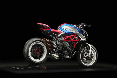 MV Agusta Dragster 800 RR America, An Homage to the Past - Asphalt & Rubber