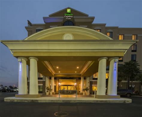 Holiday Inn Express & Suites ORLANDO - INTERNATIONAL DRIVE Hotel (Orlando) from £94 | lastminute.com