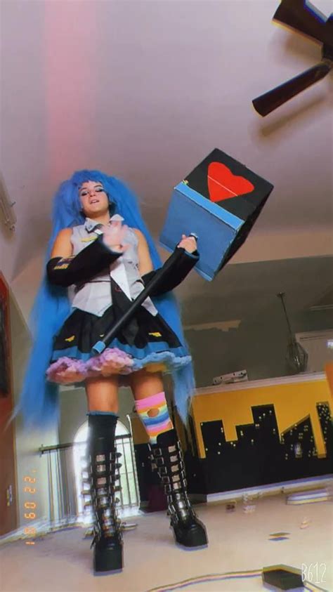 Miku cosplay [Video] | Miku cosplay, Vocaloid cosplay, Cosplay