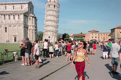 Skip-The-Line Pisa City Tour From Florence With Leaning Tower | Gray Line