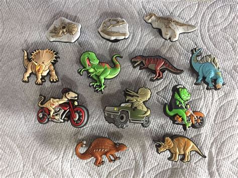 Dinosaur jibbitz dinosaur shoe charm fit crocs ankylosaurus raptor t-rex jibbitz | Dinosaur shoes