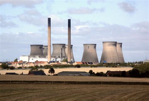 Ferrybridge power station minus one... © derek dye :: Geograph Britain ...