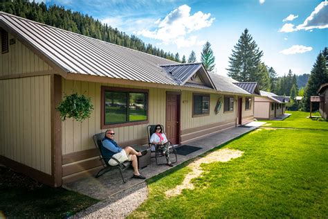 Jackson Hole Cabins | Lodging Near Jackson Hole | Moose Creek Ranch | Tents & Wagons