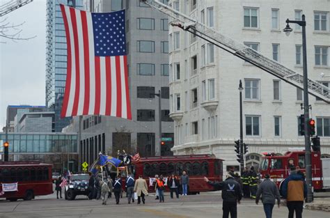 Entertainment: Veterans Day Parade Will Weave Through Downtown Saturday ...