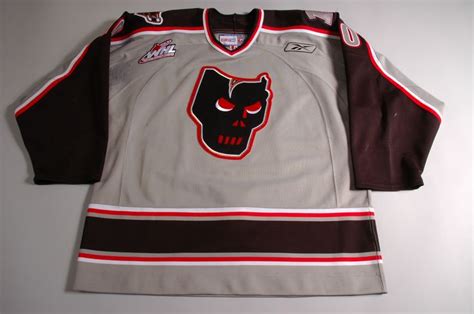 1000+ images about Cool hockey jerseys on Pinterest