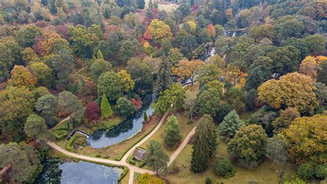 Leonardslee Lakes & Gardens Autumn Colours