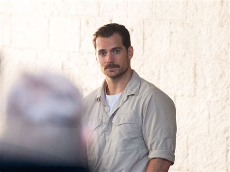 How to Grow an Epic Mustache Like Henry Cavill in 'Mission Impossible ...