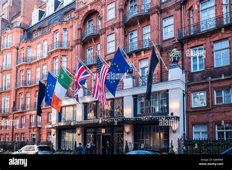 London mayfair luxury hi-res stock photography and images - Alamy