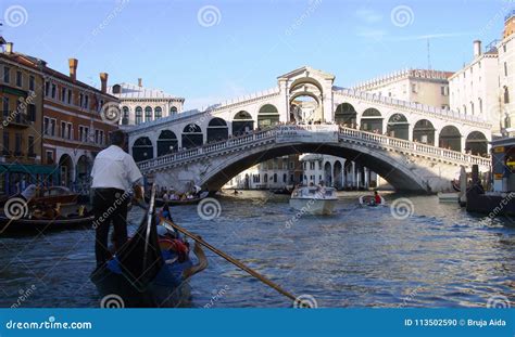 Gondola Near Rialto Bridge in Venice, Italy Editorial Image - Image of construction, oldest ...