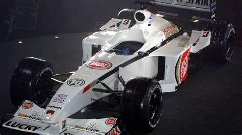 HD Wallpapers 2001 Formula 1 Car Launches | F1-Fansite.com