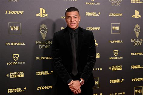 Ballon d'Or 2021 : Mbappé termine 9e, Benzema 4e, Kanté 5e