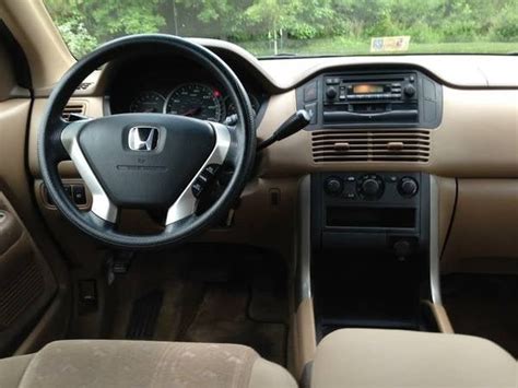 2004 Honda Pilot - Interior Pictures - CarGurus