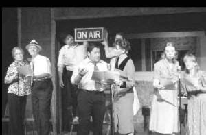 1940s radio studio - Google Search #oldtimeradiogoldenage | Old time radio, Christmas radio ...