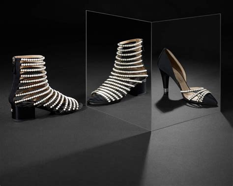 CHANEL Fashion - Shoes | Latest shoes, Fashion shoes, Chanel fashion