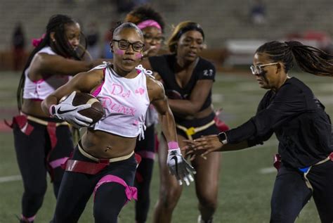 Photos: Powderpuff Football 2022 – WKUHerald.com