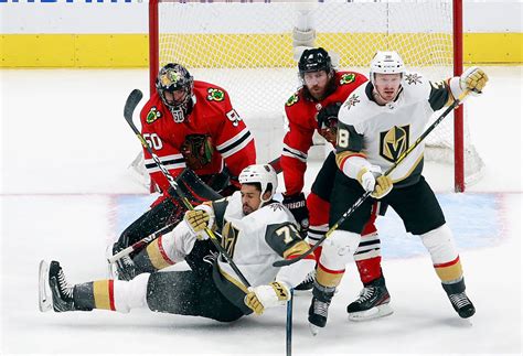 Vegas Golden Knights vs. Chicago Blackhawks Game 4 live stream, odds