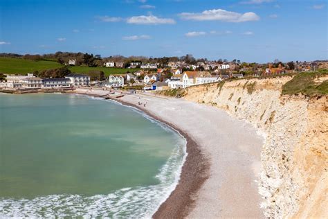 16 beautiful places to visit on the Isle of Wight - GlobalGrasshopper