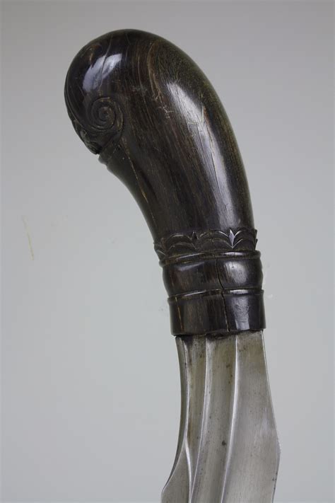 Fine Siraui Dagger from Sumatra – Oriental Arms