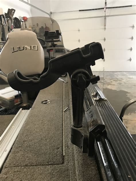 Lund sport track rod holders | Michigan Sportsman - Online Michigan Hunting and Fishing Resource