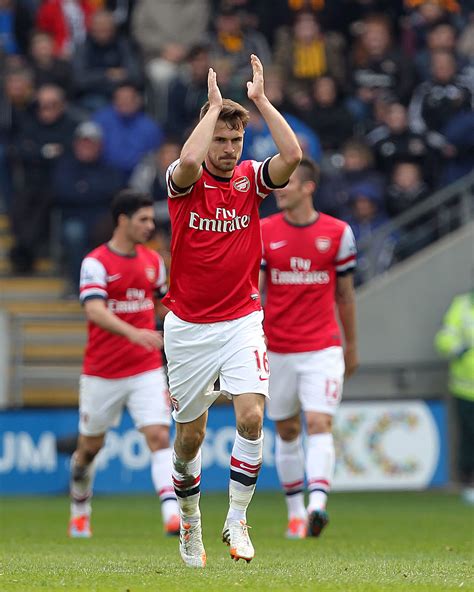 Arsenal beats Hull 3-0 in Premier League