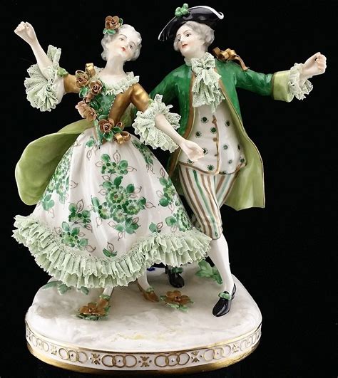 Dresden Porcelain Figurine | Dresden porcelain, Porcelain art, Porcelain ceramics