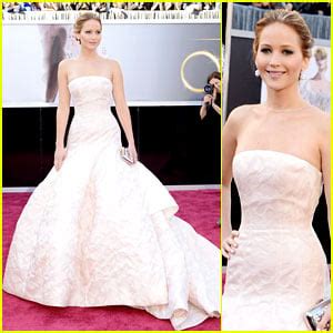 Jennifer Lawrence – Oscars 2013 Red Carpet | 2013 Oscars, Jennifer ...