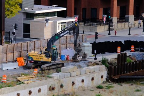 Burlington mall construction update: Crews move to restore parking