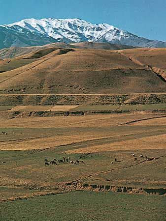 Zagros Mountains | mountains, Iran | Britannica.com