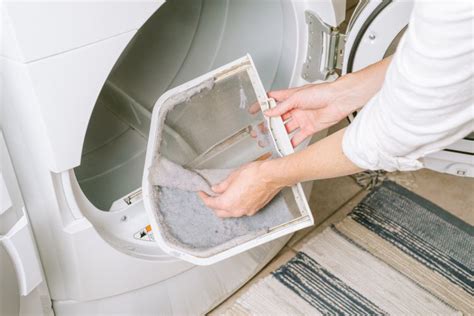 How to Clean a Dryer