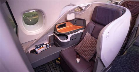 Review: Singapore Airlines Airbus A380 Business Class (Bulkhead ...