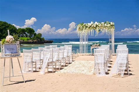 The Enchanted wedding at The Cove by Renaissance Bali Nusa Dua Resort ...