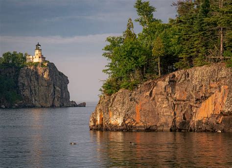 19 Best Hiking Trails on the North Shore, MN (local’s guide!)