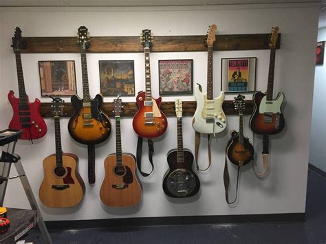 imgur.com | Guitar room, Guitar wall, Home music rooms