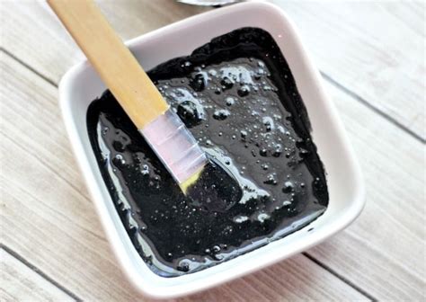 DIY Activated Charcoal Face Mask