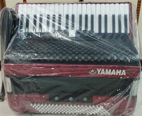 Yamaha accordion 120 bass, Hobbies & Toys, Music & Media, Musical ...