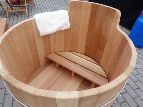 Japanese Outdoor Soaking Tubs / Ofuro Soaking Tubs - The Art Of Japanese Bathing ... / browse ...