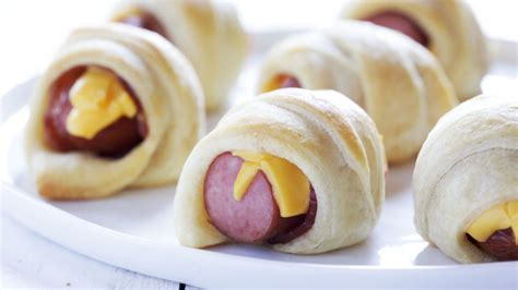 Mini Bacon Crescent Dogs Recipe - Tablespoon.com