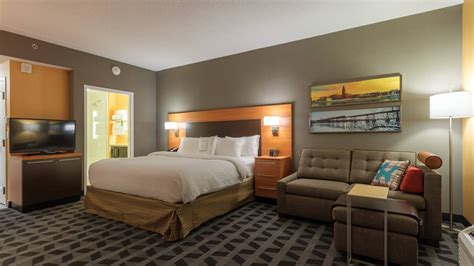 Extended Stay Belleville, Ontario | TownePlace Suites Belleville