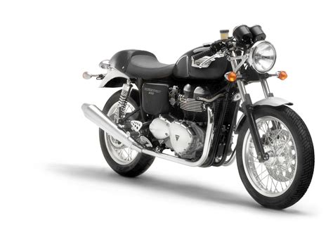 TRIUMPH THRUXTON 900 - Image #8