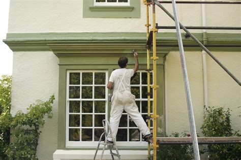 5 Reasons Why You Should Hire a Painter to Do the Exterior of Your ...