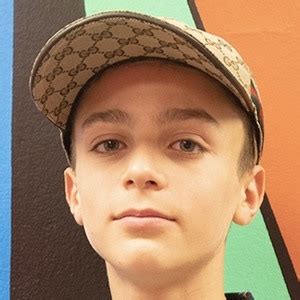 Avi Angel - Age, Family, Bio | Famous Birthdays