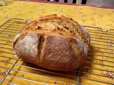 Back on track, with kamut+whole wheat bread - Sourdough