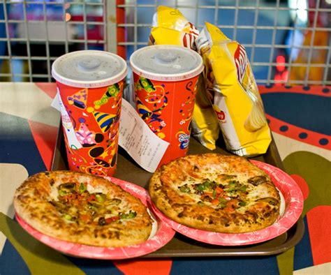 Pizza Planet Review - Disney Tourist Blog