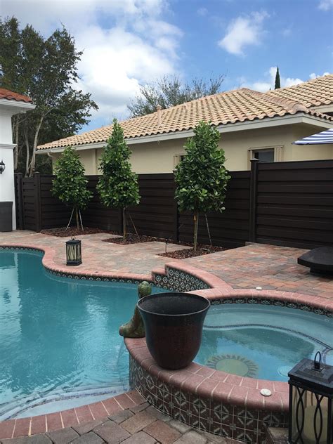 Best Pool Fence Installation Services in Bakersfield, CA | Fence Builders