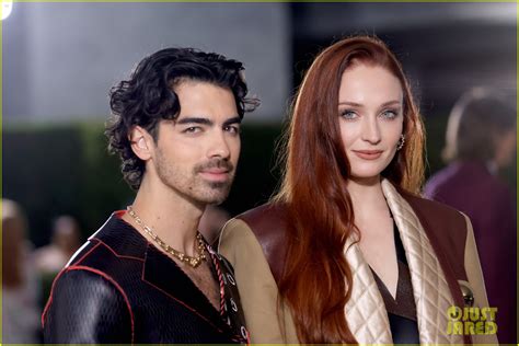 Joe Jonas & Sophie Turner Jet to Los Angeles For Academy Museum Gala: Photo 4839543 | Joe Jonas ...