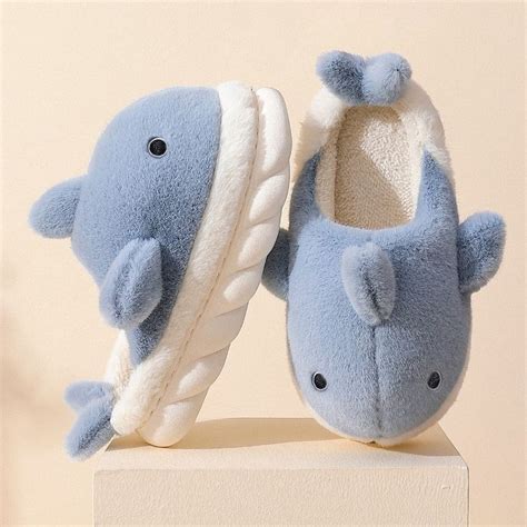 Cute Shark Plush Slippers - Brown / US 10-10.5 / EU 42-43 / UK 7.5-8 in ...