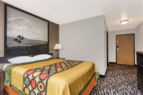 Super 8 by Wyndham Bremerton | Bremerton, WA Hotels