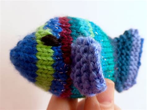 fish free knitting pattern | Fish patterns, Knitting patterns toys, Knitting