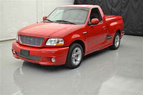 2000 Ford Lightning | Paramount Classic Cars & Trucks