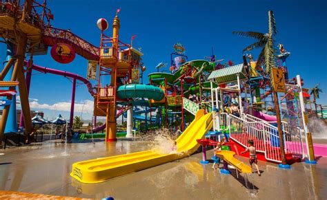 Cowabunga Bay Water Park in Henderson | Nevada - on FamilyDaysOut.com